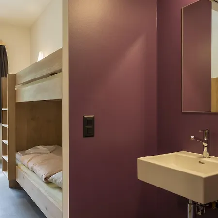 Vandrerhjem Wellnesshostel4000 Saas Fee