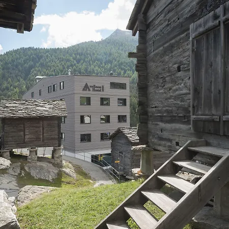 Hostel Wellnesshostel4000 Saas Fee