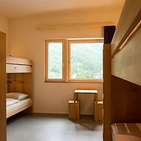 호스텔 Wellnesshostel4000 Saas Fee