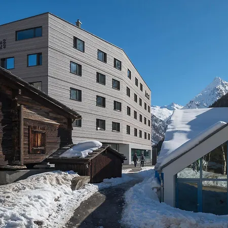 Auberge de jeunesse Wellnesshostel4000 Saas Fee