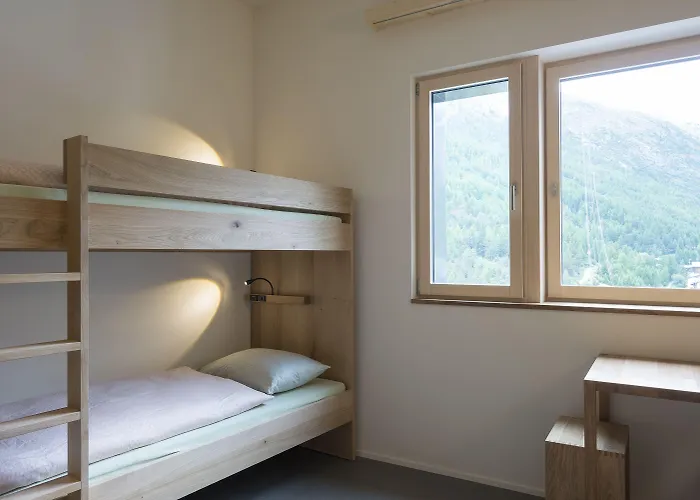 Wellnesshostel4000 * Зас-Фе