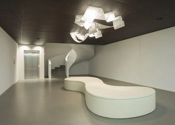 Wellnesshostel4000 *