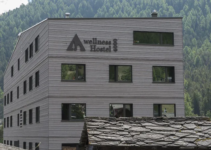 Wellnesshostel4000 Hostel *