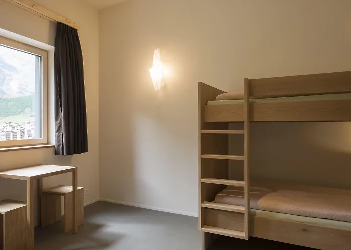 Wellnesshostel4000 * サース フェー