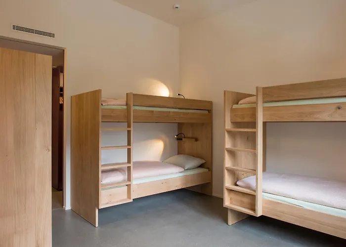Hostel Wellnesshostel4000 Saas Fee